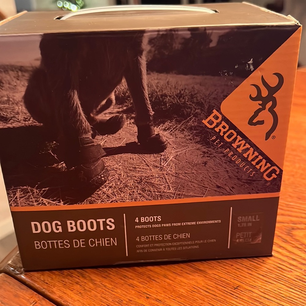 Browning Dog Boots Size Small New